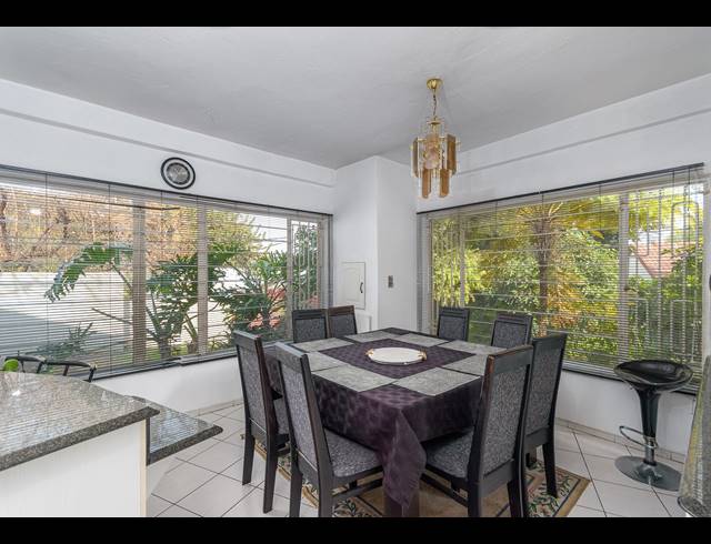 300M² BUSINESS FOR SALE IN ROSEBANK